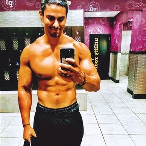 Meet your Posher, Armando